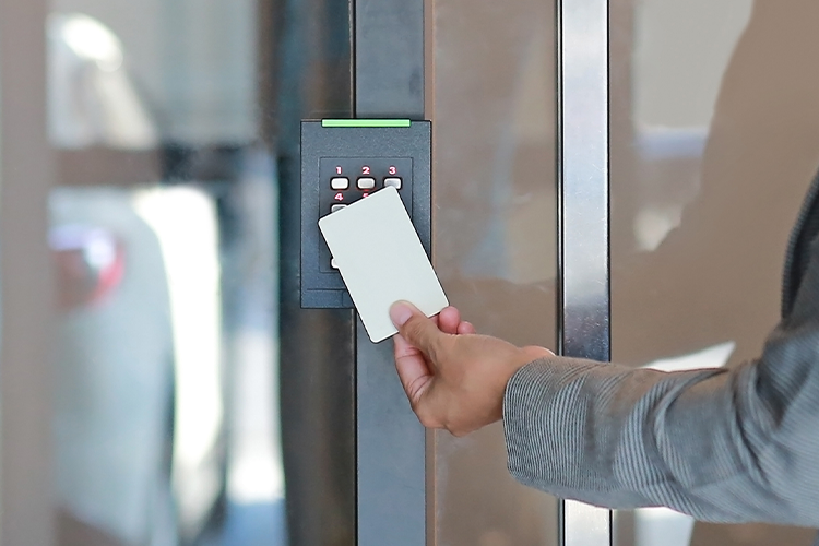 Door Access Control Systems in Dubai Door Access Control Systems in Dubai